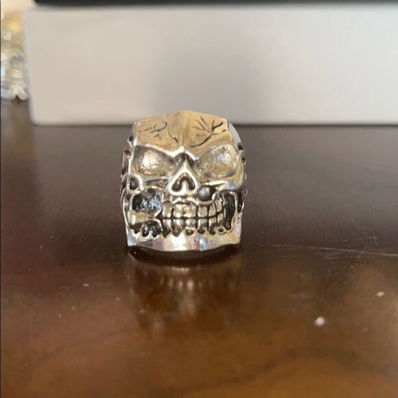 2for20 new skull silver biker ring - Picture 3 of 7